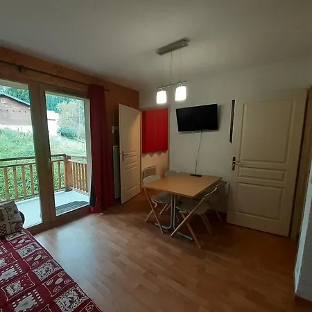 Confortable Studio-cabine A Valfrejus Avec Wifi Et Animaux Admis - Fr-1-561-127 شقة