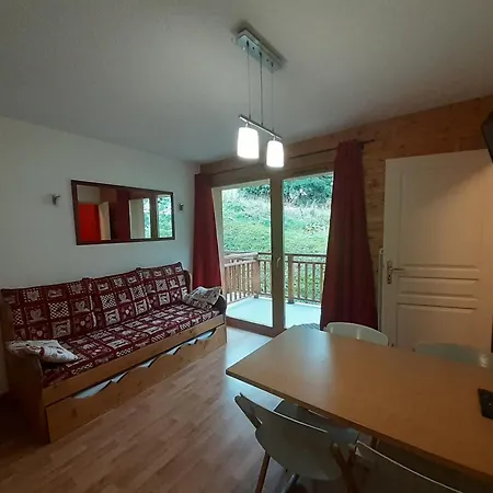 Confortable Studio-cabine A Valfrejus Avec Wifi Et Animaux Admis - Fr-1-561-127 Apartment Modane